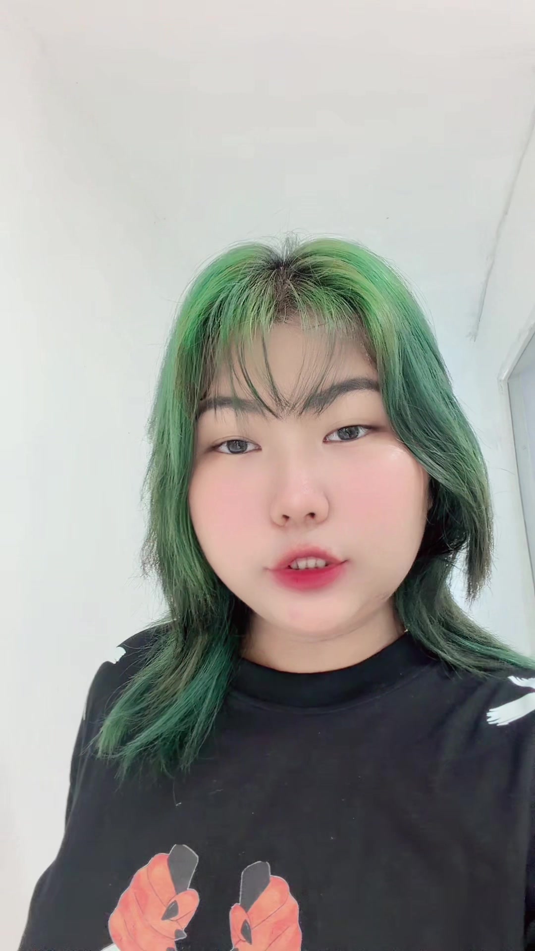 @𝐒𝐚𝐧 𝐍𝐰𝐞 💐