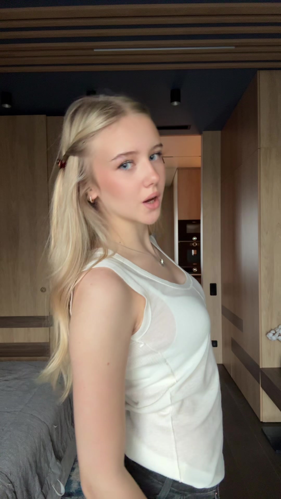 @élasashme