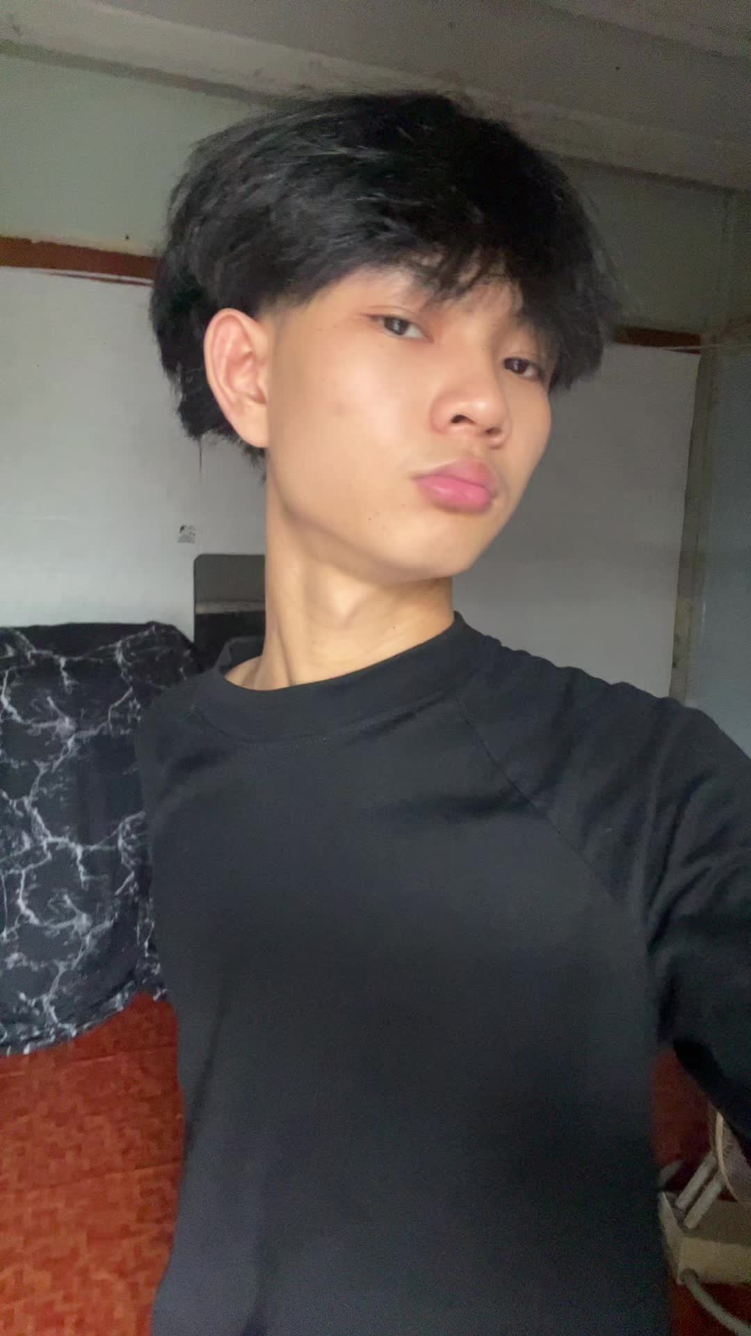 @???