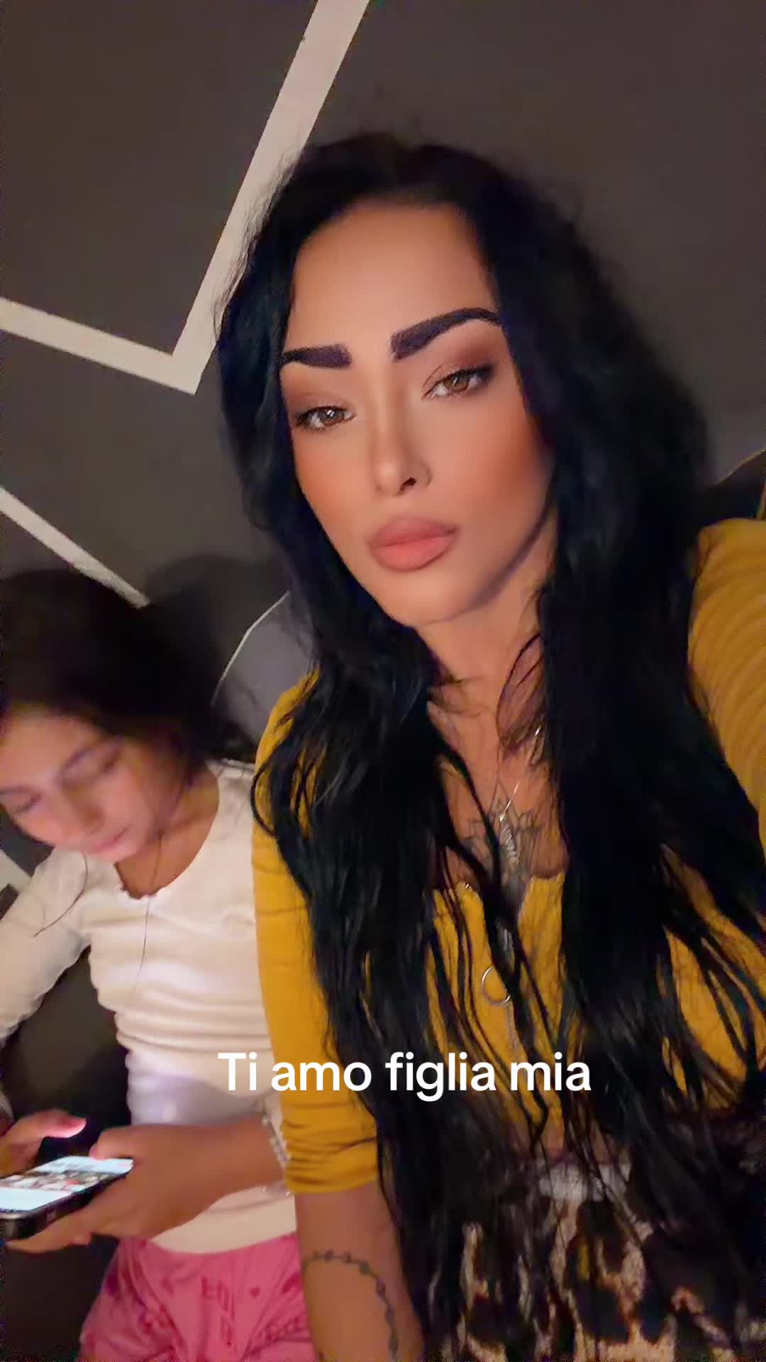 @Vanessa Lorenzo🖤
