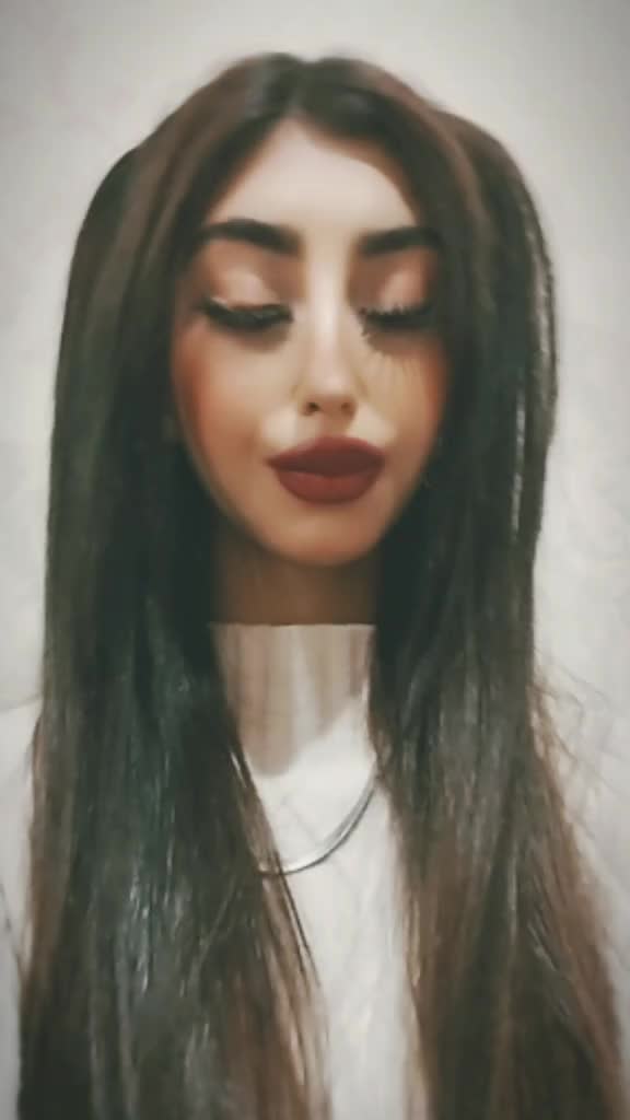 @niyoshafadavi