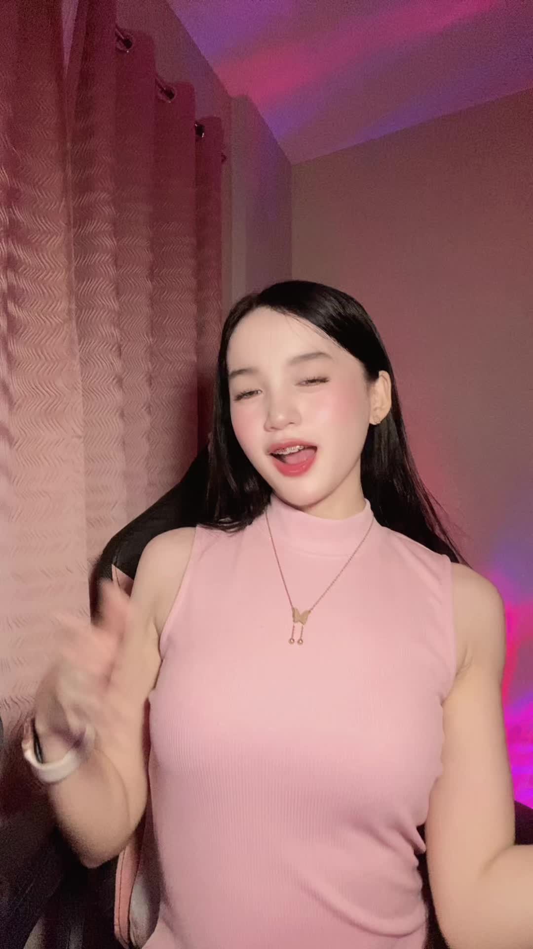@Mochi💗