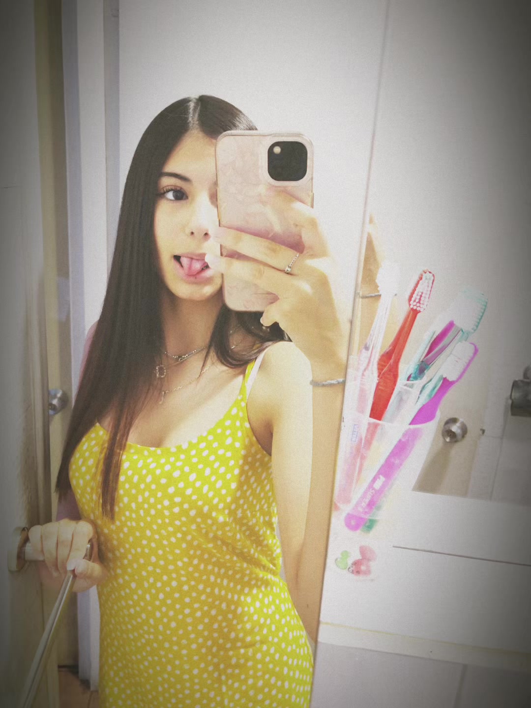 @𝐂.