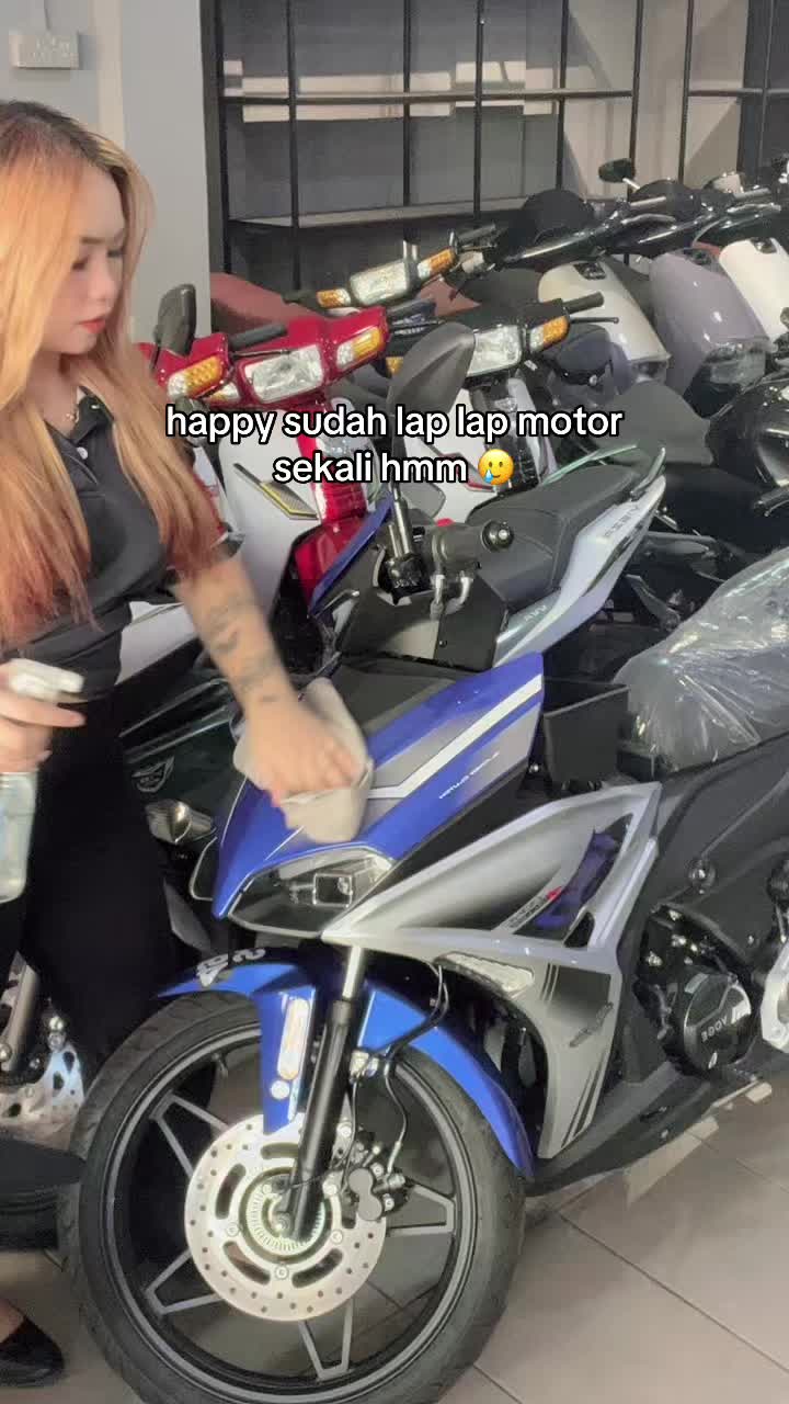 @Erica Borneo Motor - Kolombong