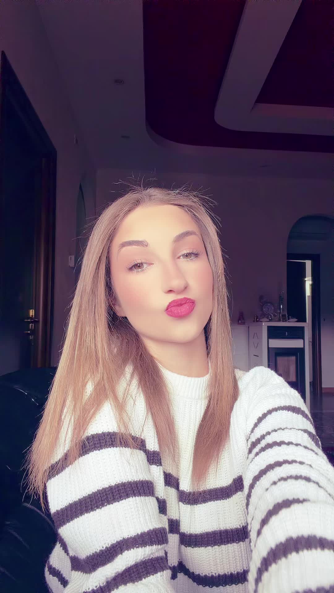 @alessiaaa.popescu🇹🇩🇮🇹