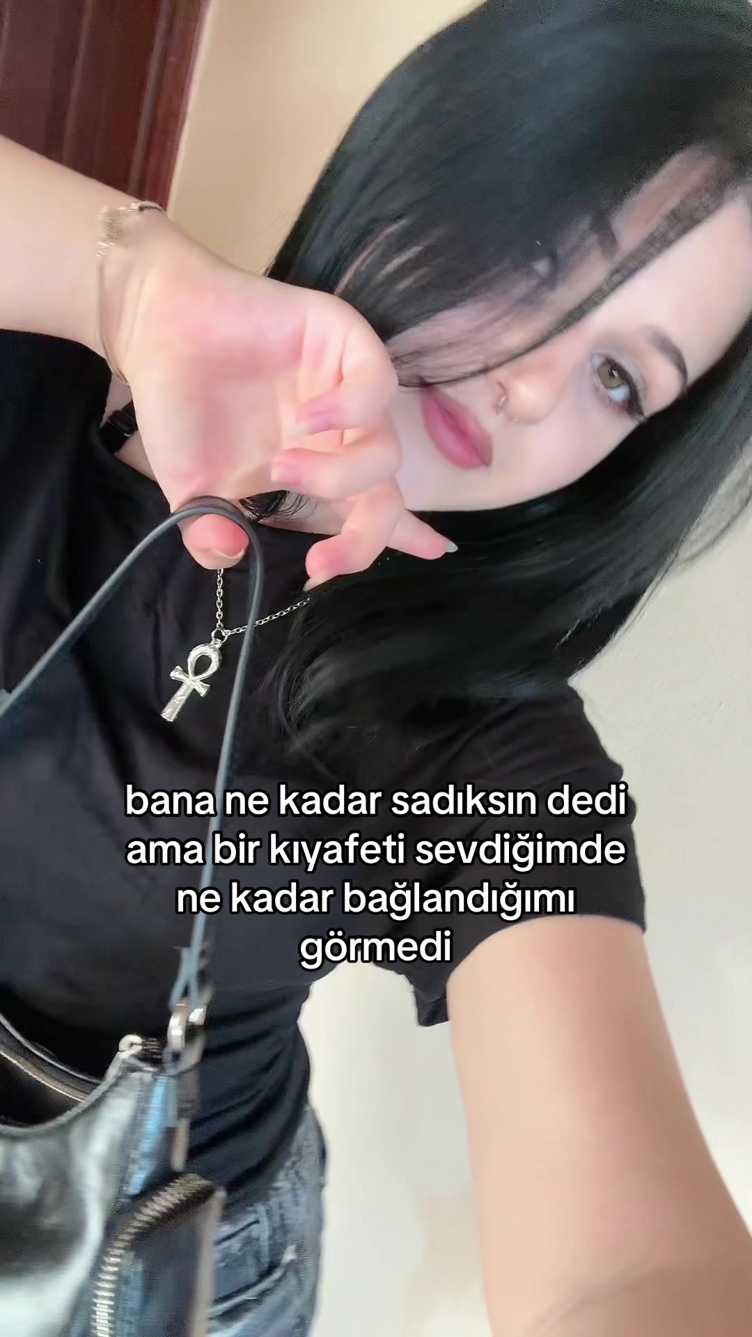 @alminadirenn