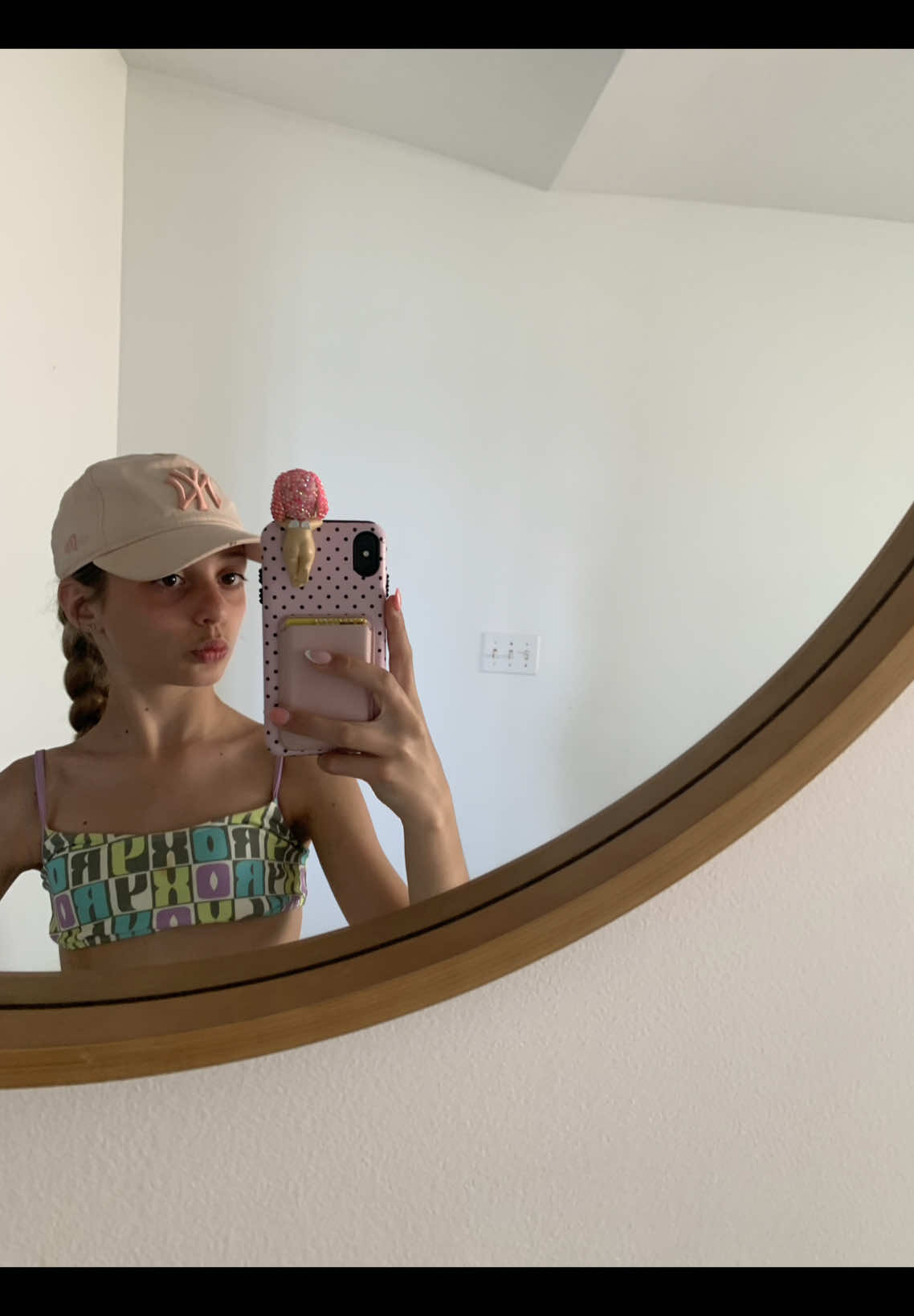 @Ellaspammmm🦄