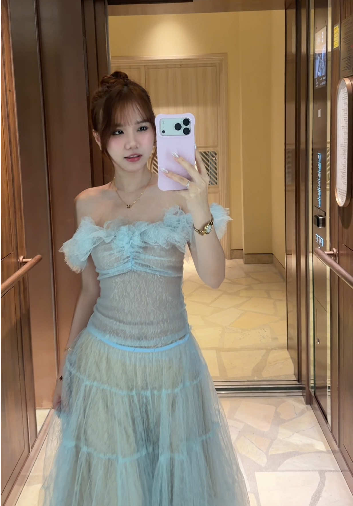 @L&ugrave;n Mini