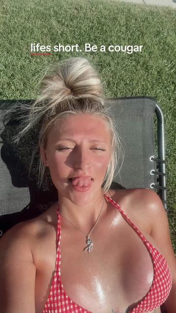 @rowdyblonde