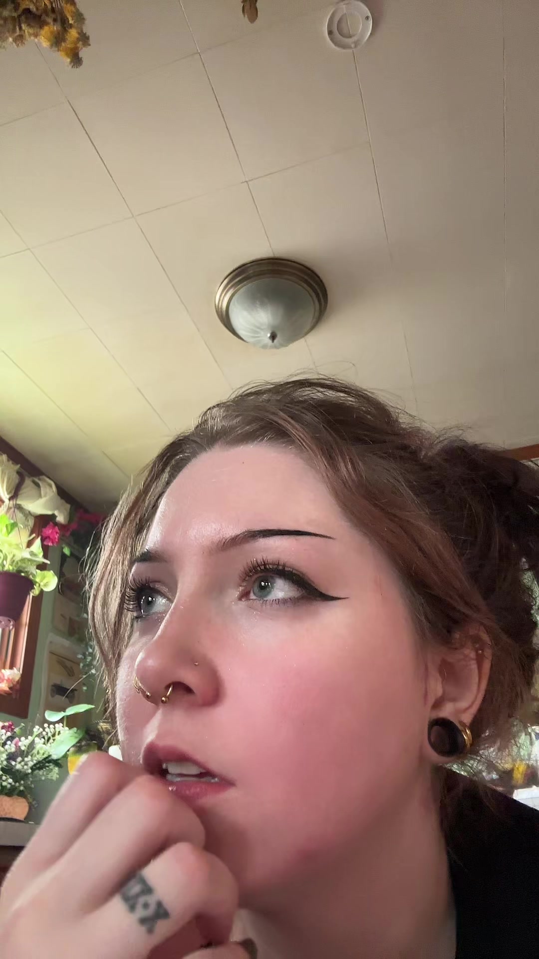 @lizzijogonecrazi