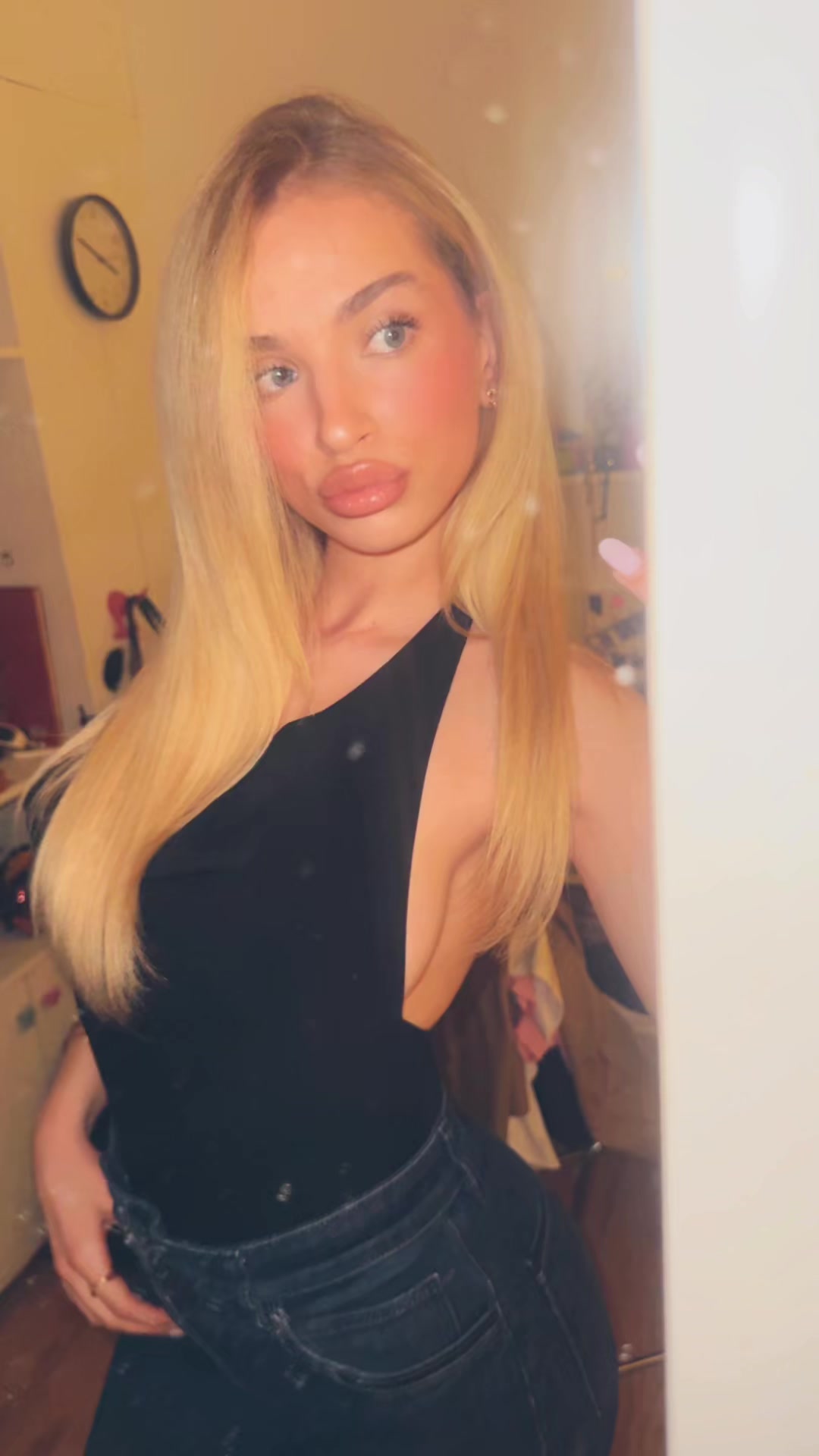 @D