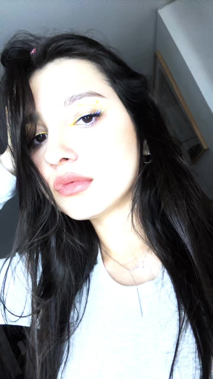 @_.valeriia...._