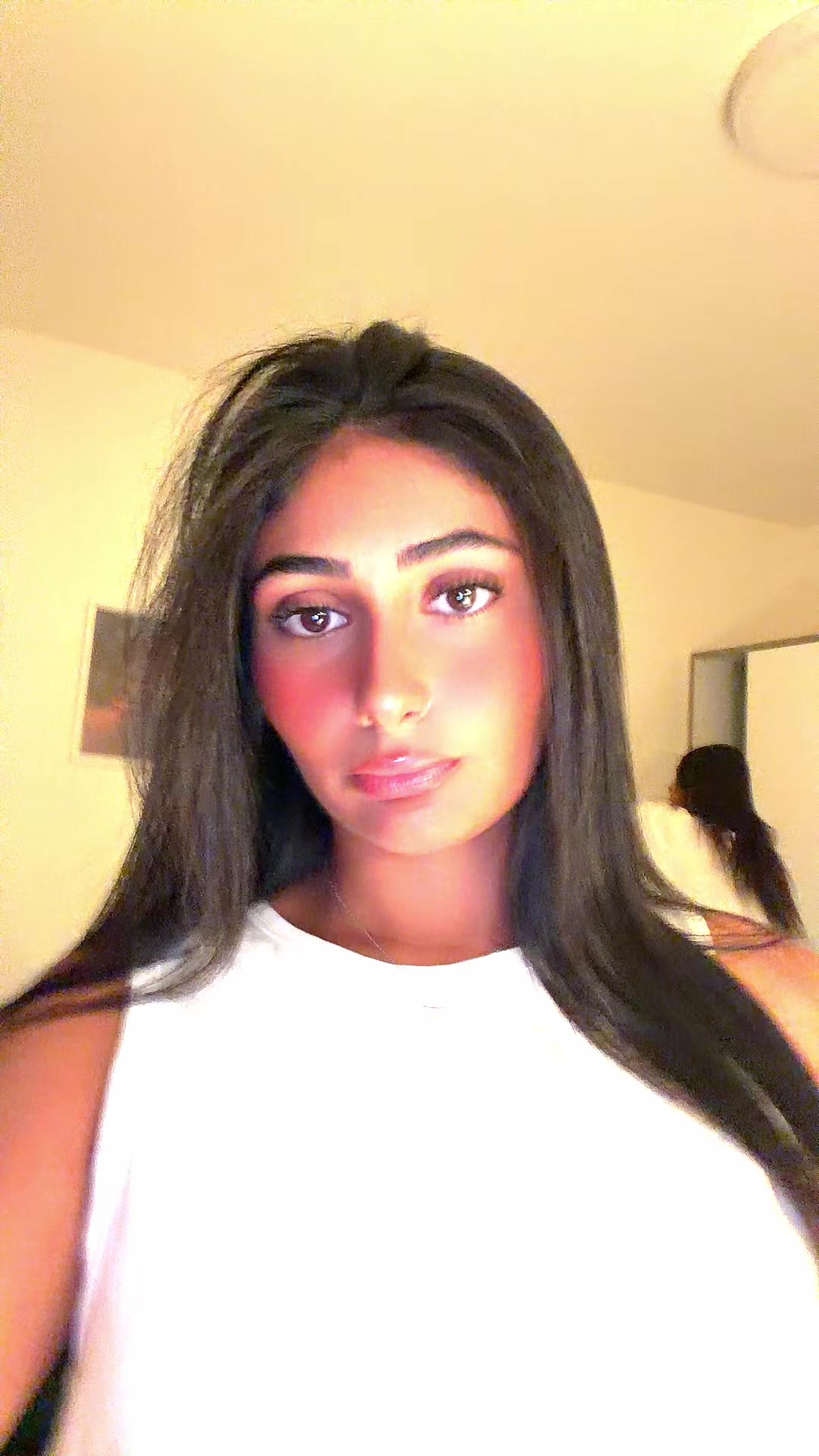 @Leahshamai