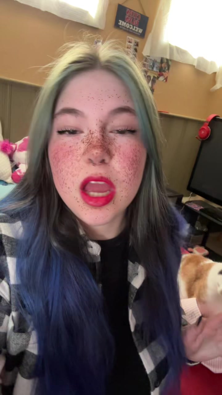 @Emily💋💕