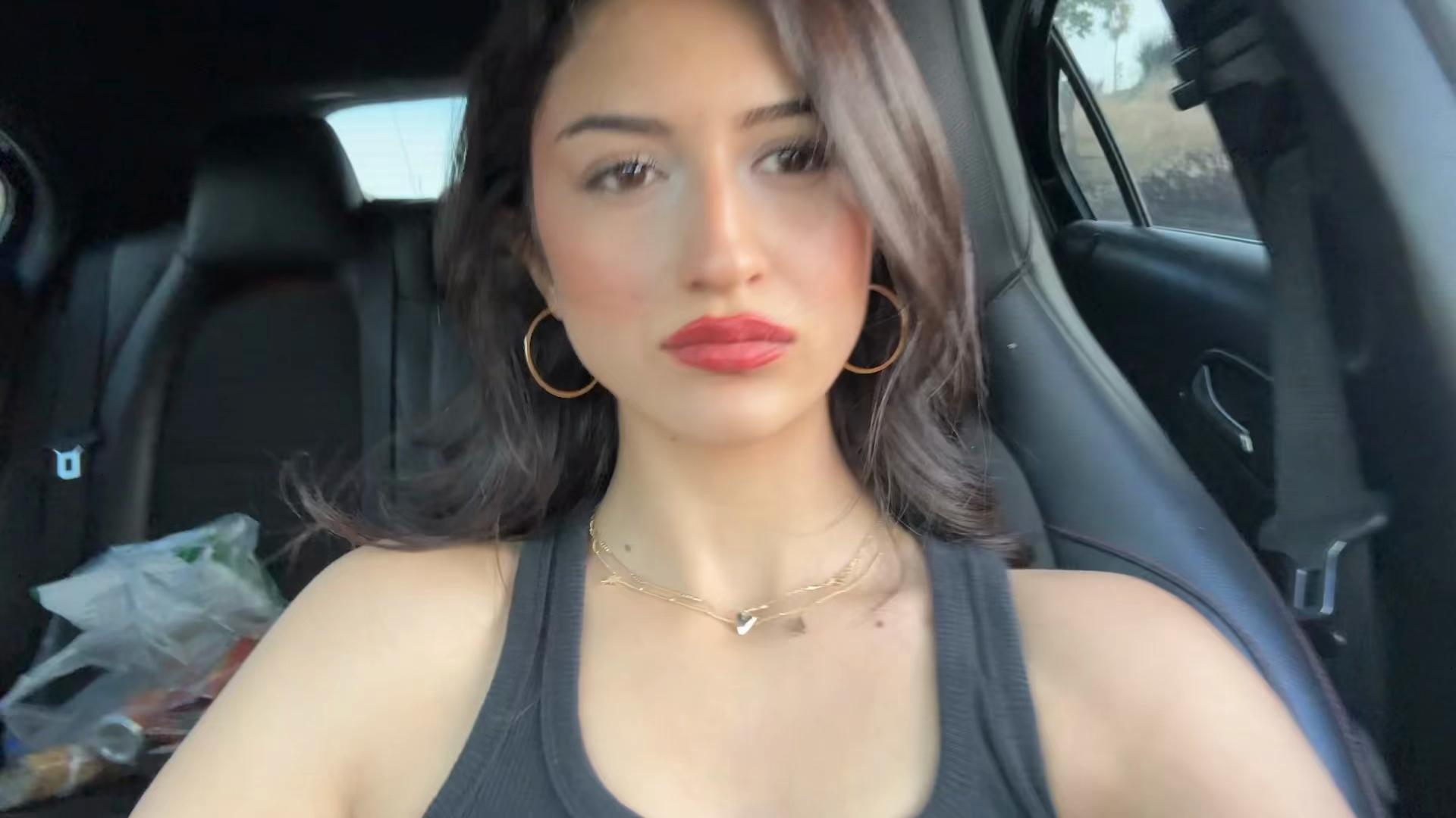 @🧿