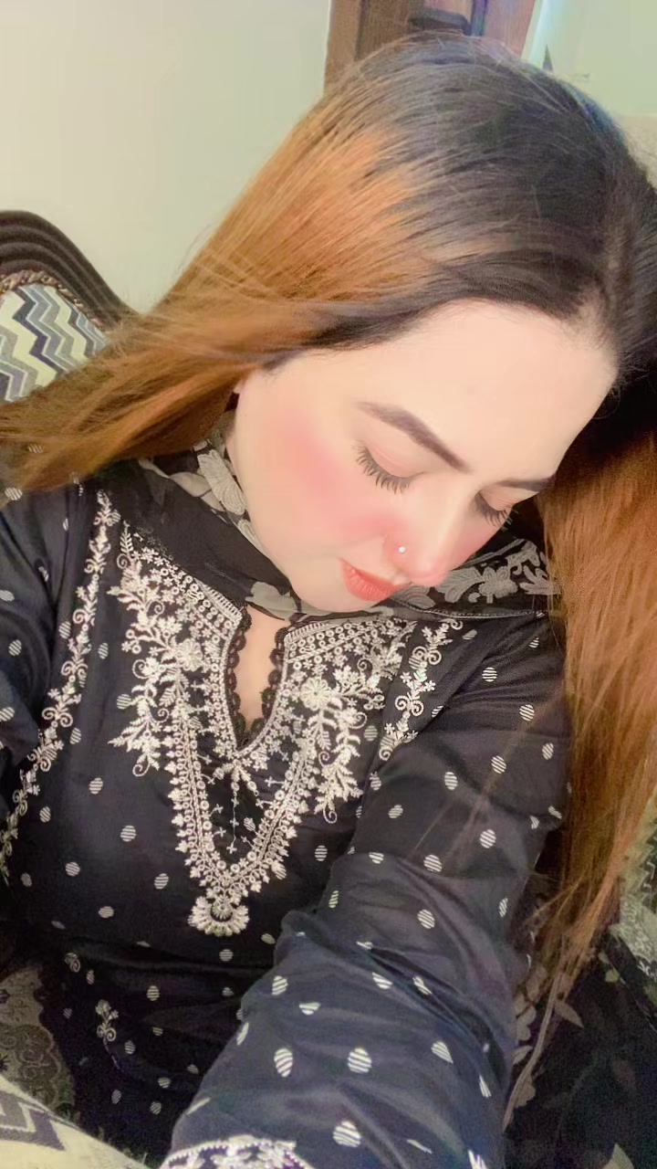 @Mahimalik🦋