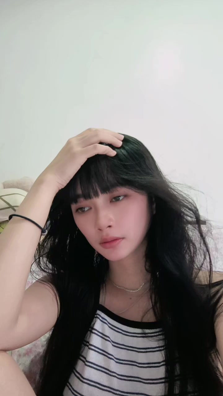 @helloimdaeeee