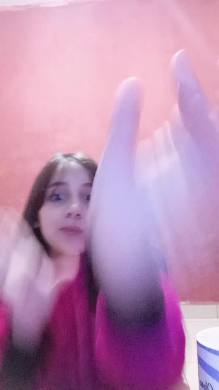 @clara
