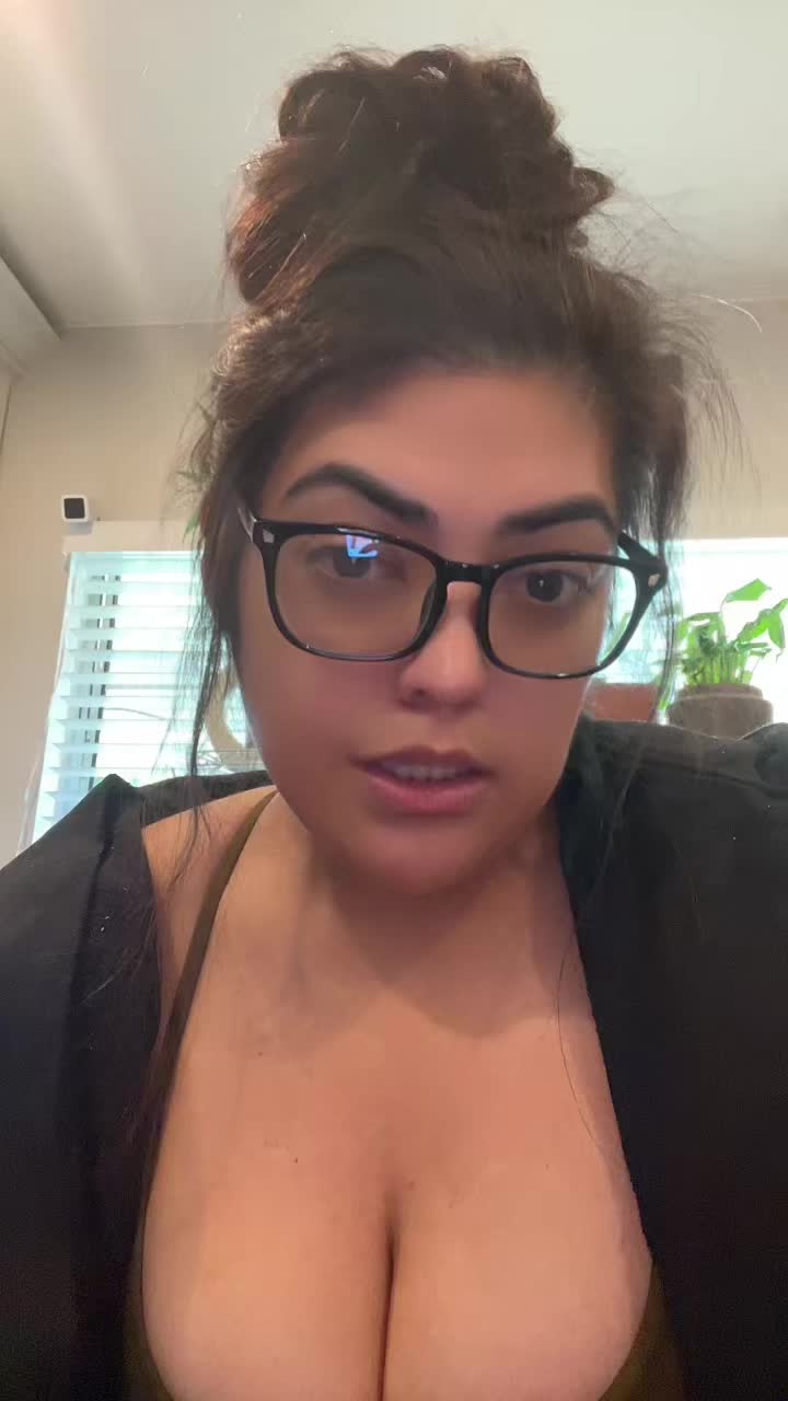@KarinaOutOfOffice