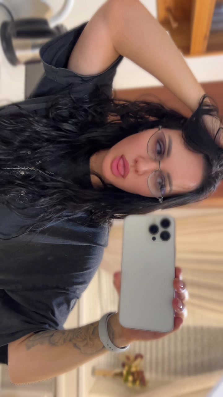 @Krika