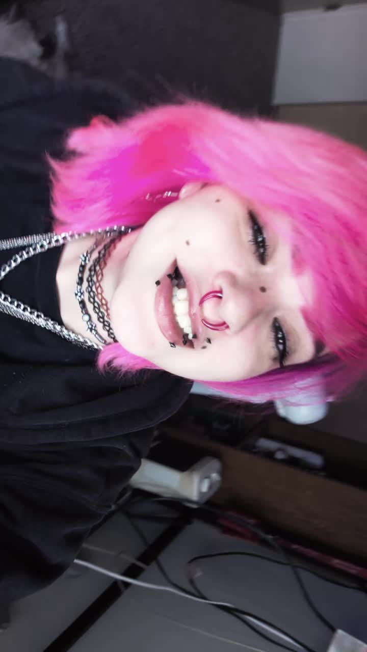 @𝕲𝖍𝖔𝖚𝖑𝖘𝖔𝖓