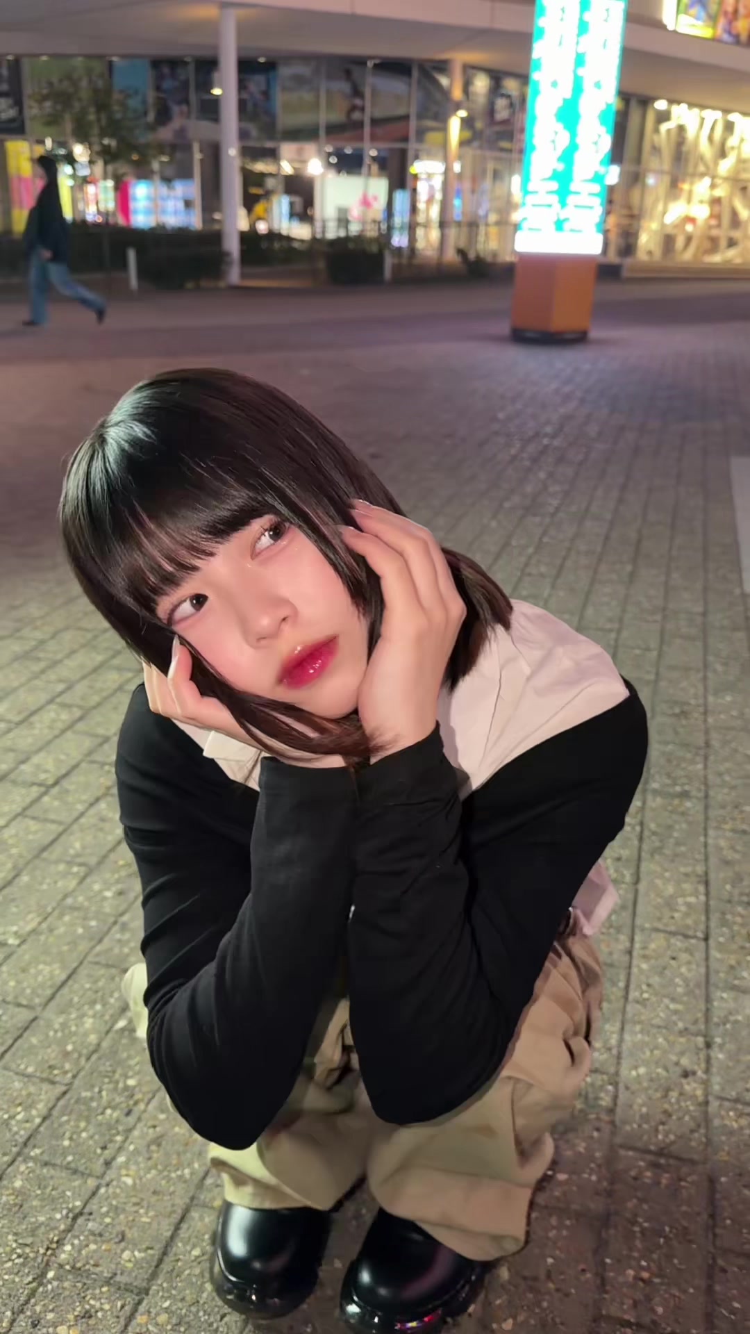 @表 すみれ (おもて すみれ)