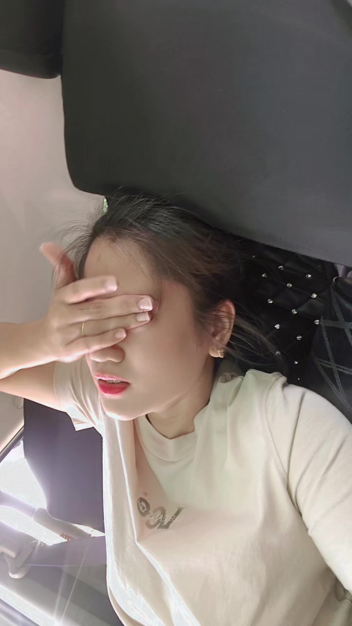 @๐๐๐๐๐๐๐๐ข๐