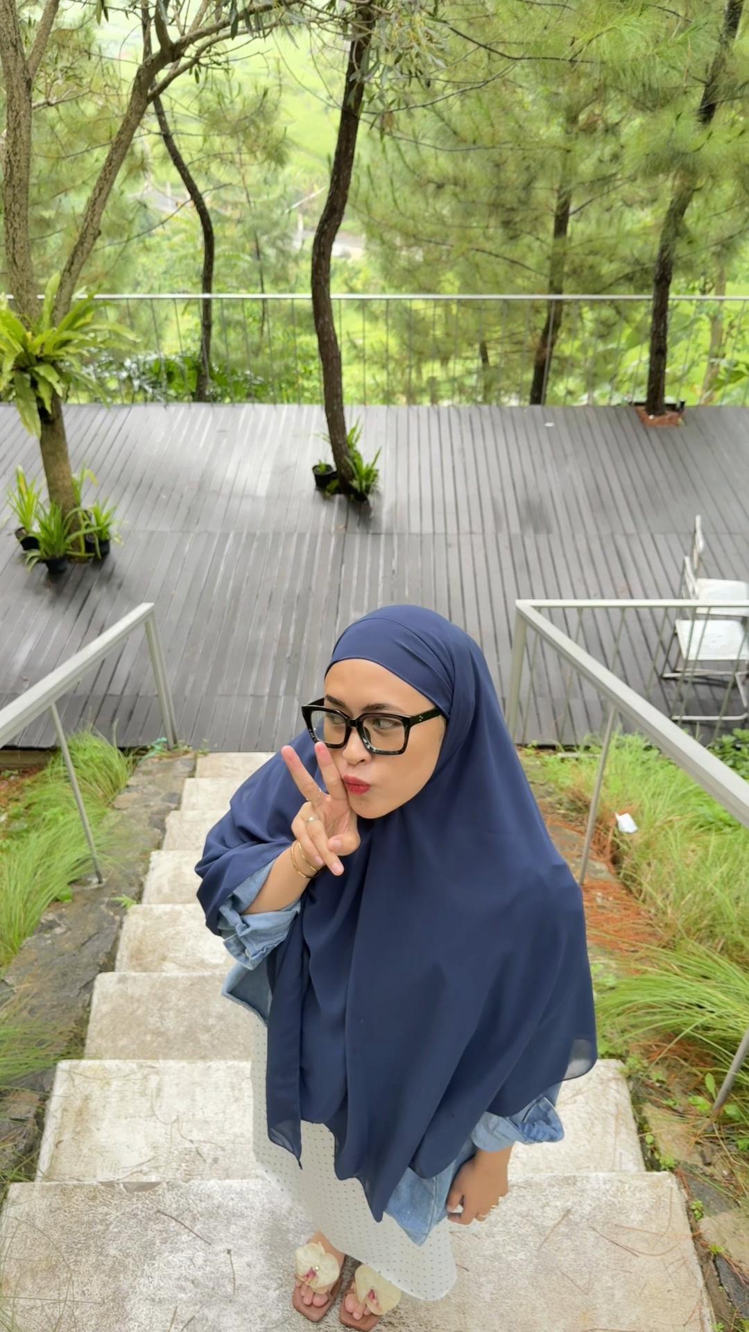 @anggunmtrdewi
