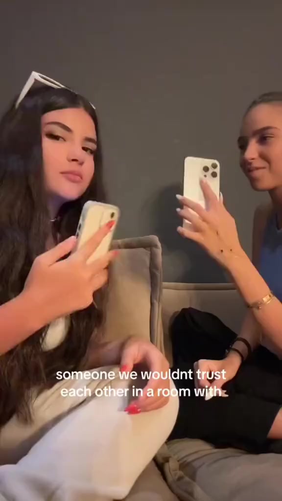 @artiola.d1