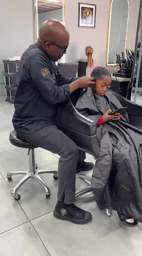 @Dr Hair