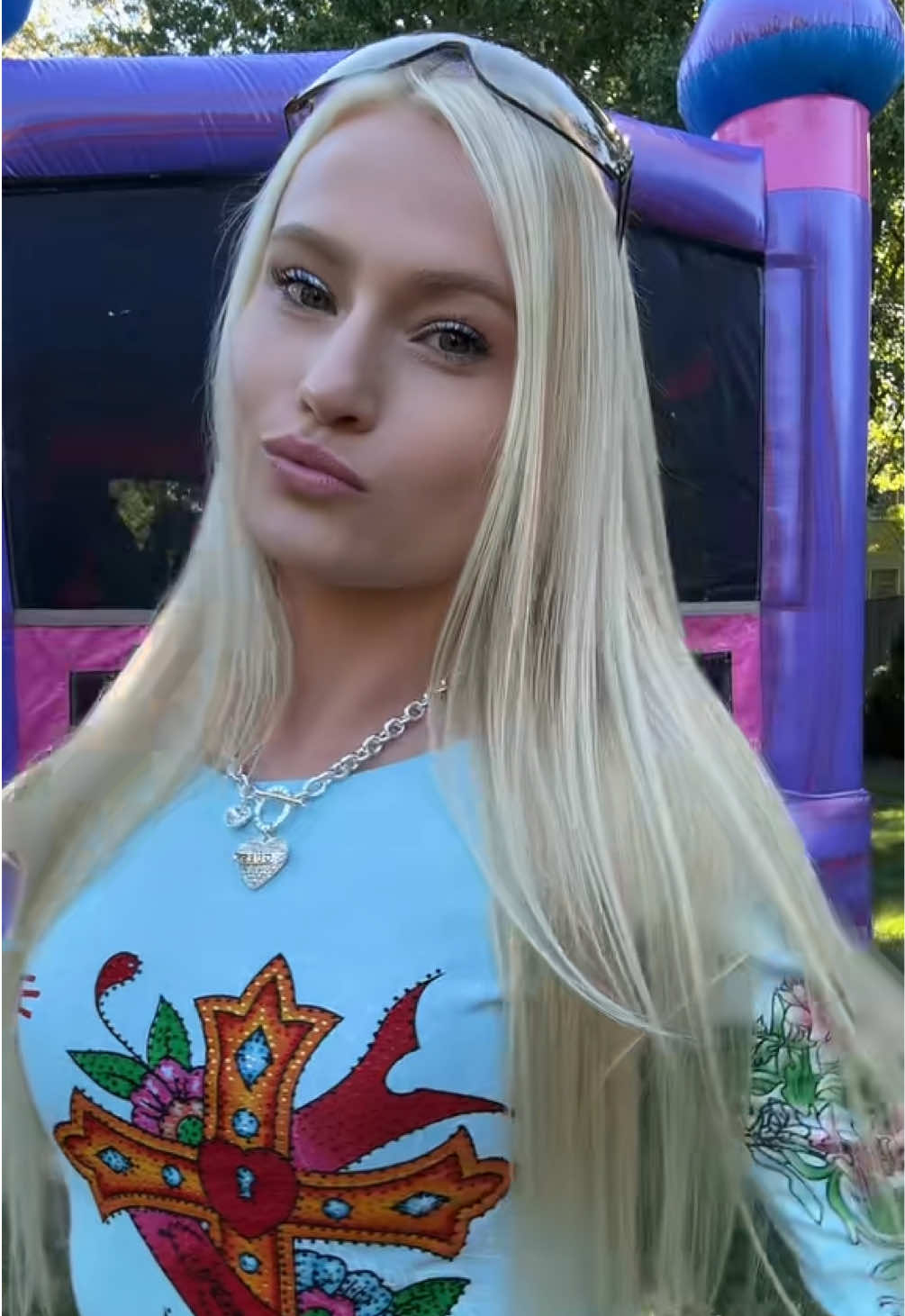 @Emily Marie ๐