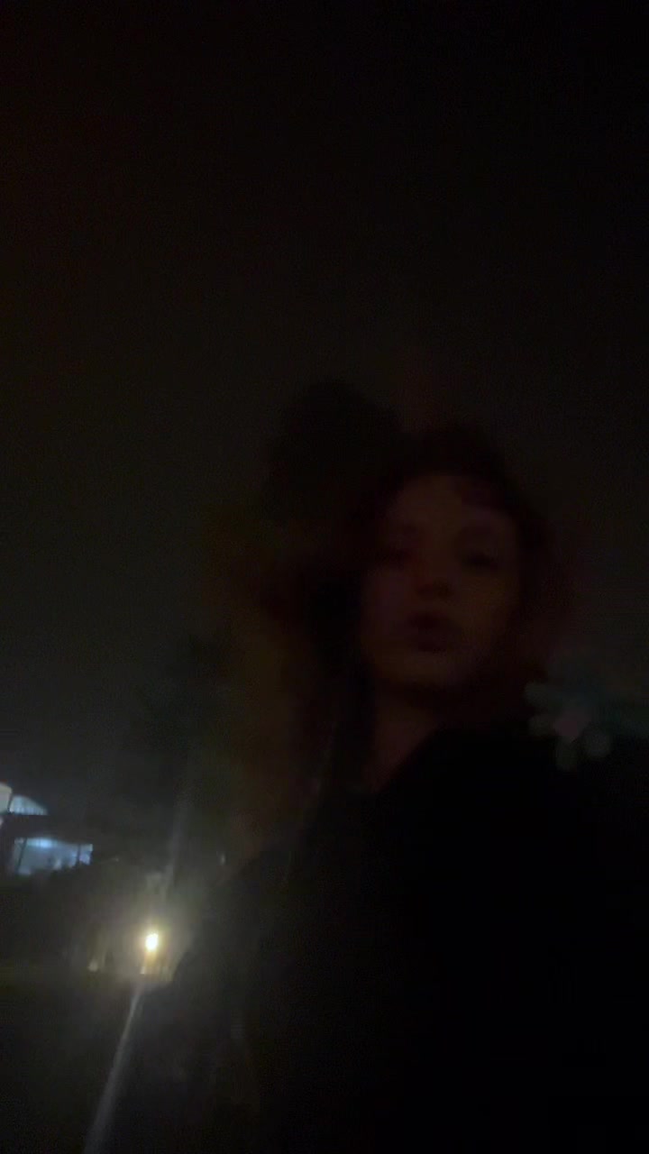 @Liv