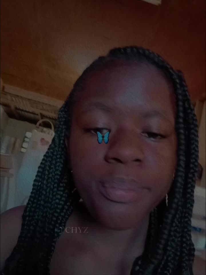 @🧍&zwj;♂️.