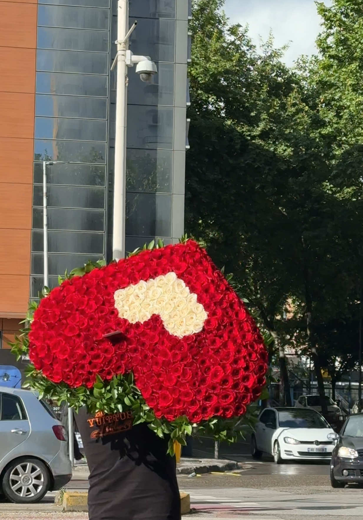 @Love Flowers Tirane