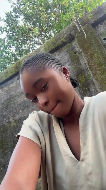 @divaofficiel48🇬🇳🇨🇦✅
