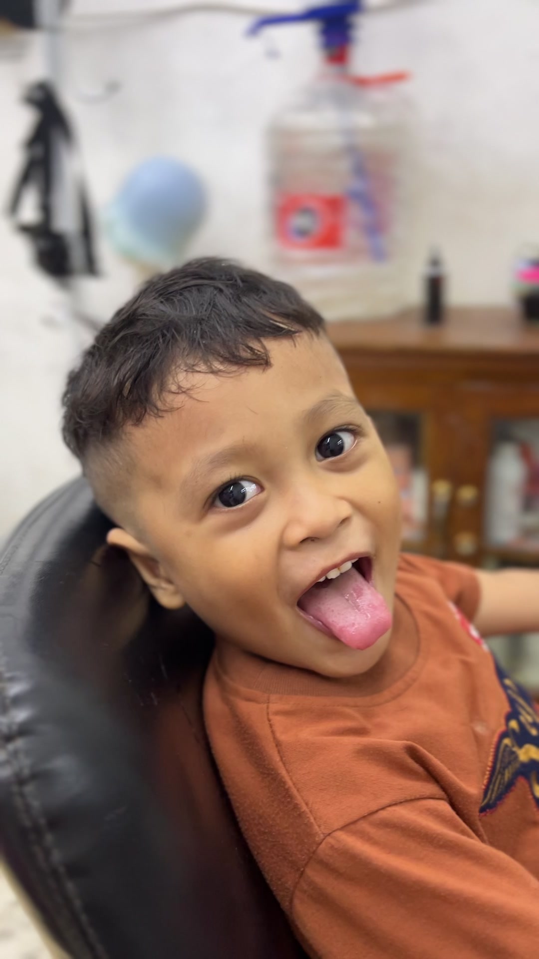 @Nikil 25 barbershop