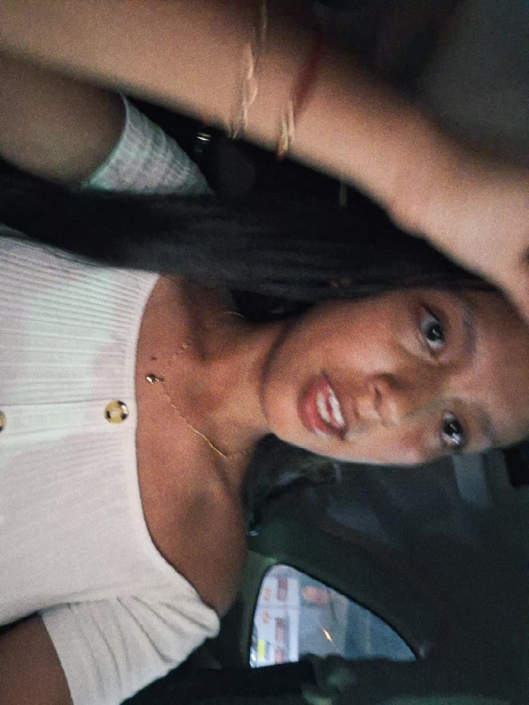 @Yamila😜✨️🌷