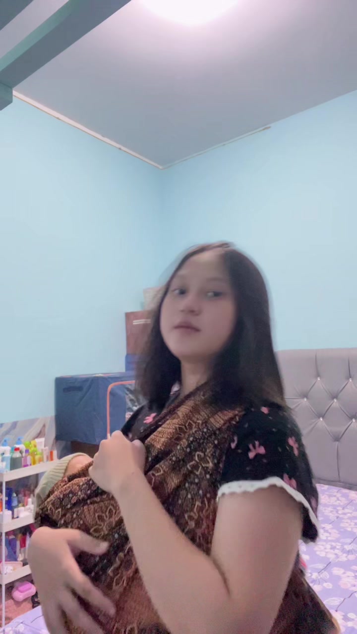 @olivia bakrie