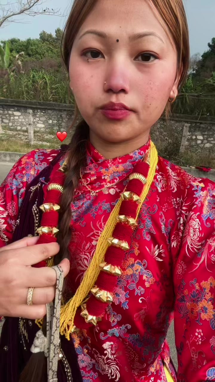 @Sonika💙