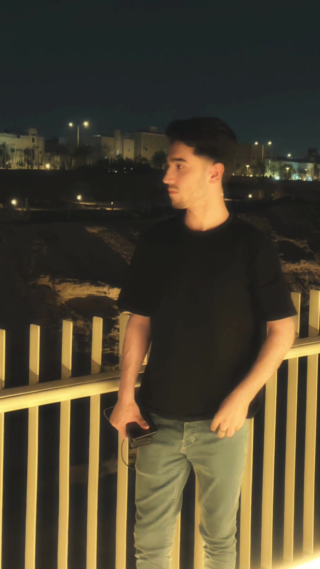 @𝗔𝗞♛.