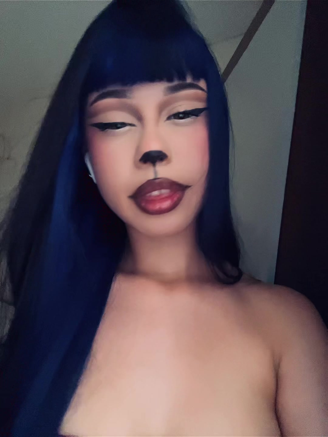 @𝔅𝔢𝔩𝔩𝔶🌬️