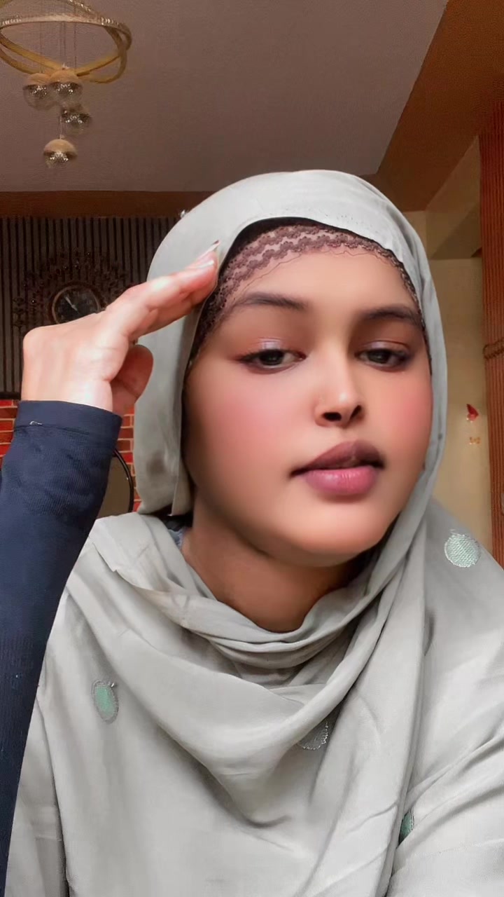 @Queen Iftizam 🥀🦋
