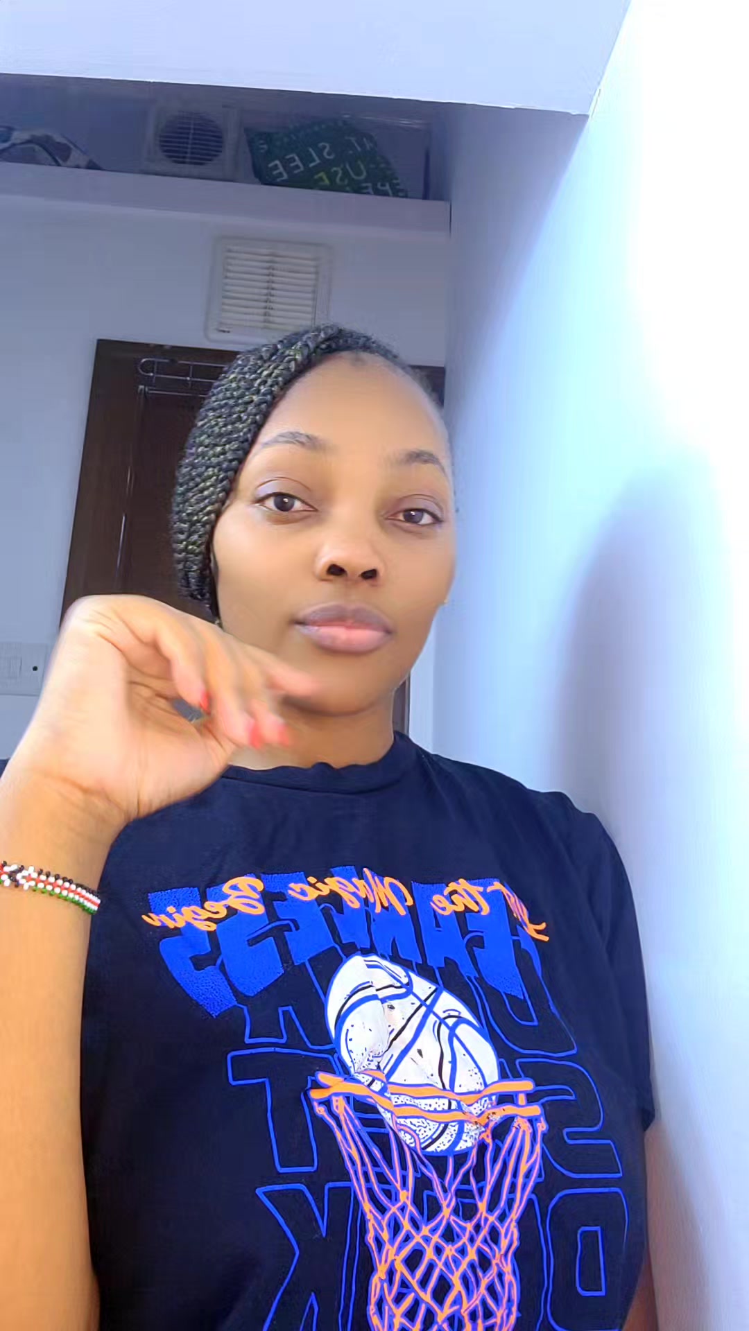 @KENDI 🇰🇪🇦🇪🇺🇲