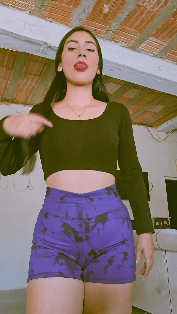 @YadhiraYarleque