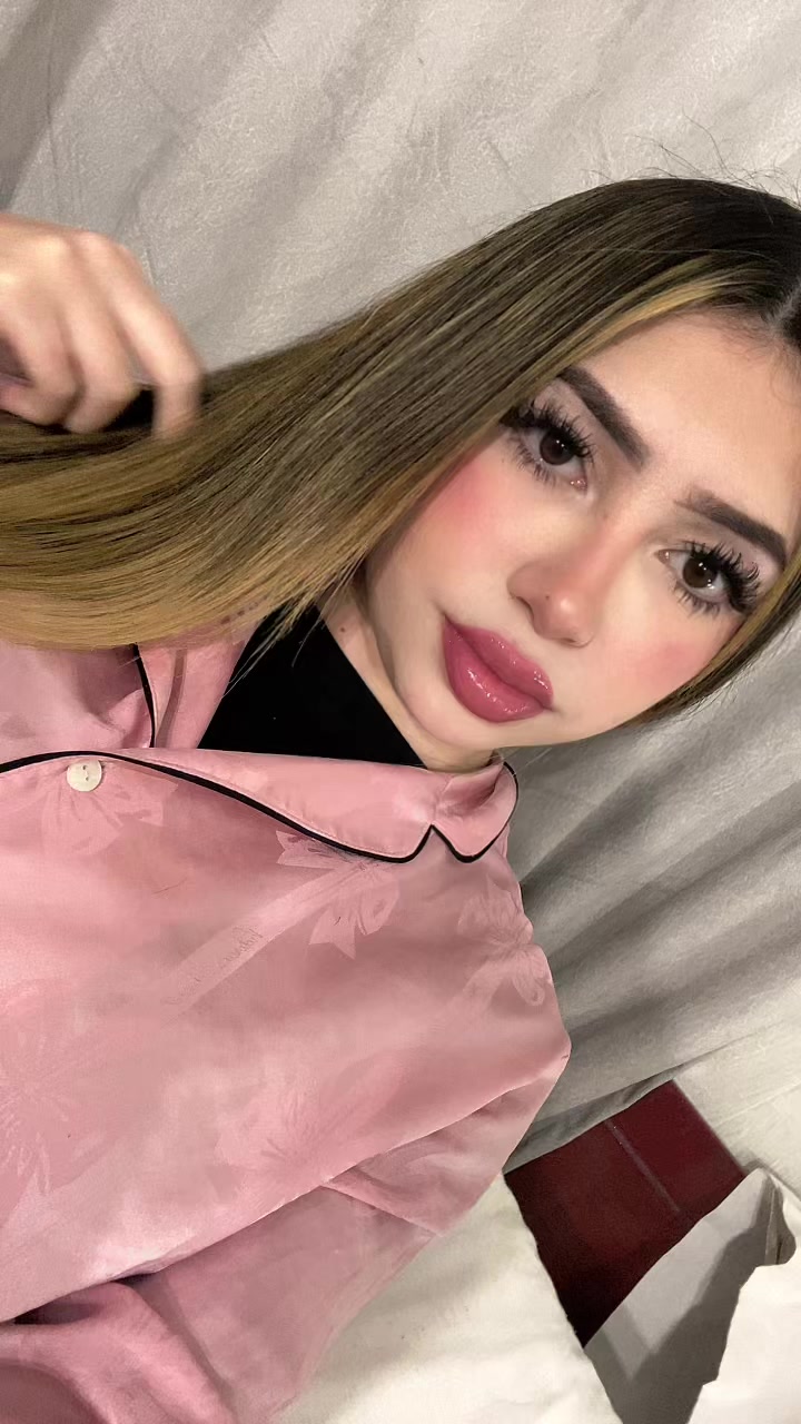 @isita.isidora