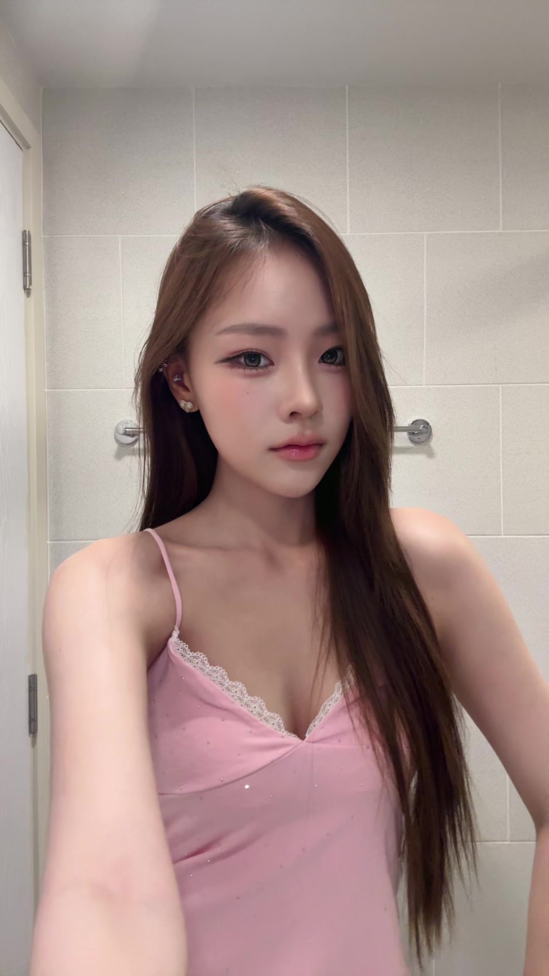 @แอ้ง