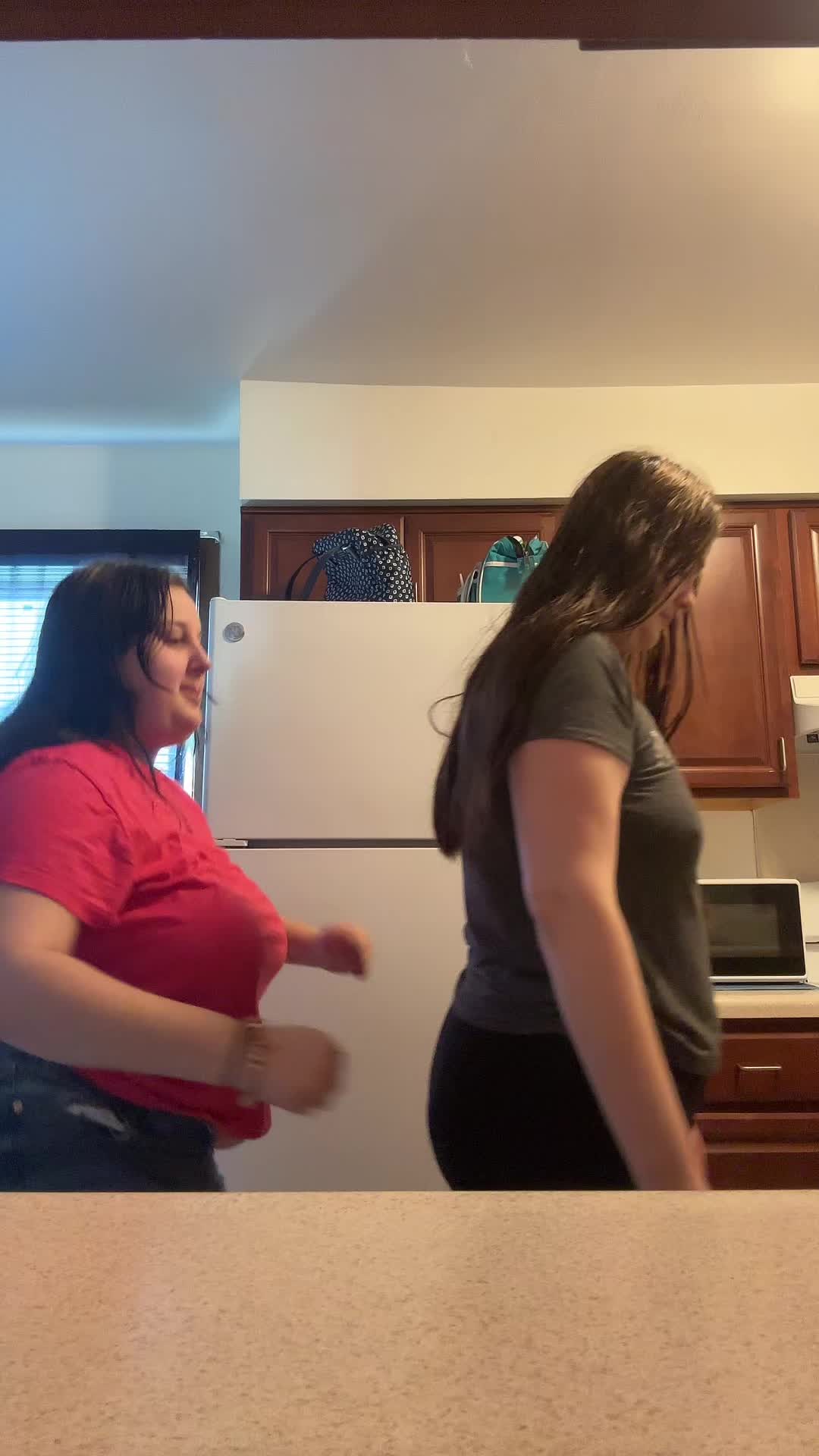 @itsbreebitch ๐