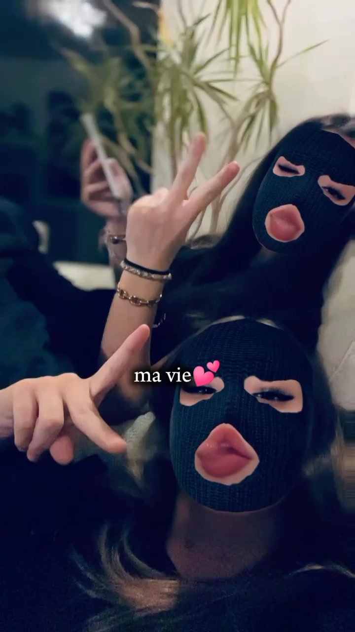 @𝑴𝒂𝒓𝒂𝒎💕