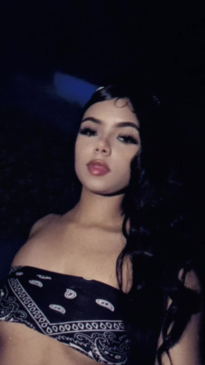 @.!