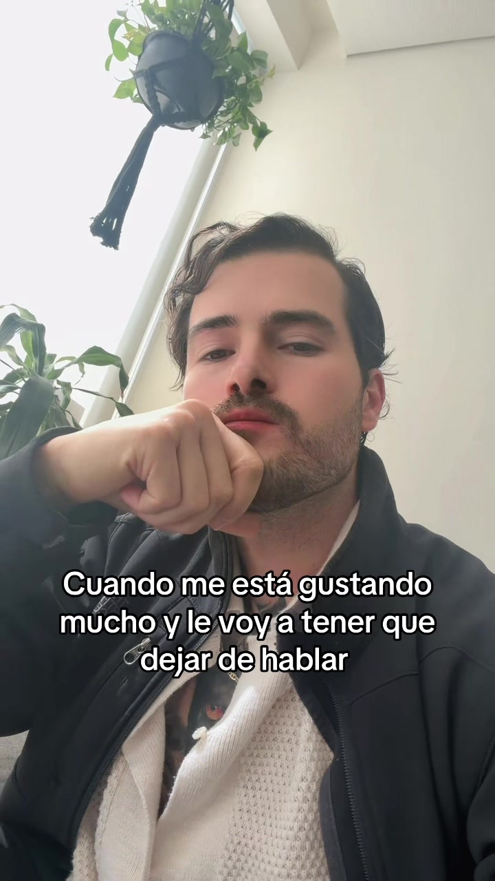 @Luis González